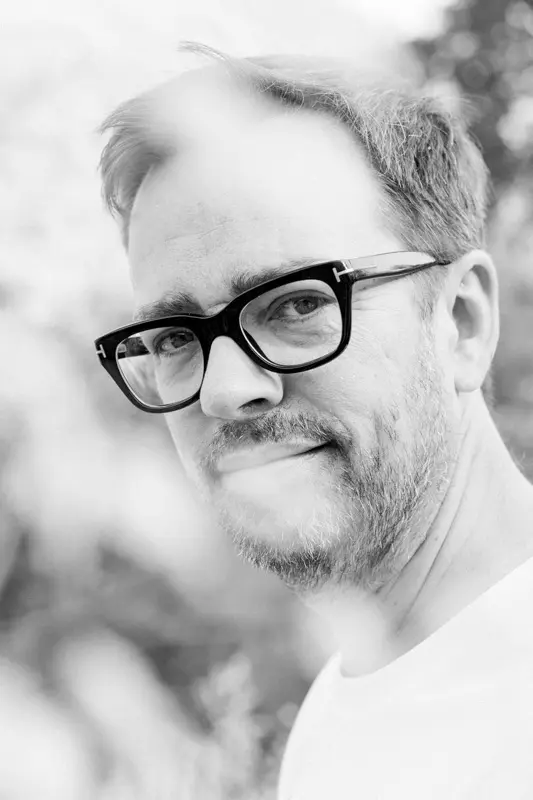 Tristan Perrier, fine art wedding photographer in Bordeaux