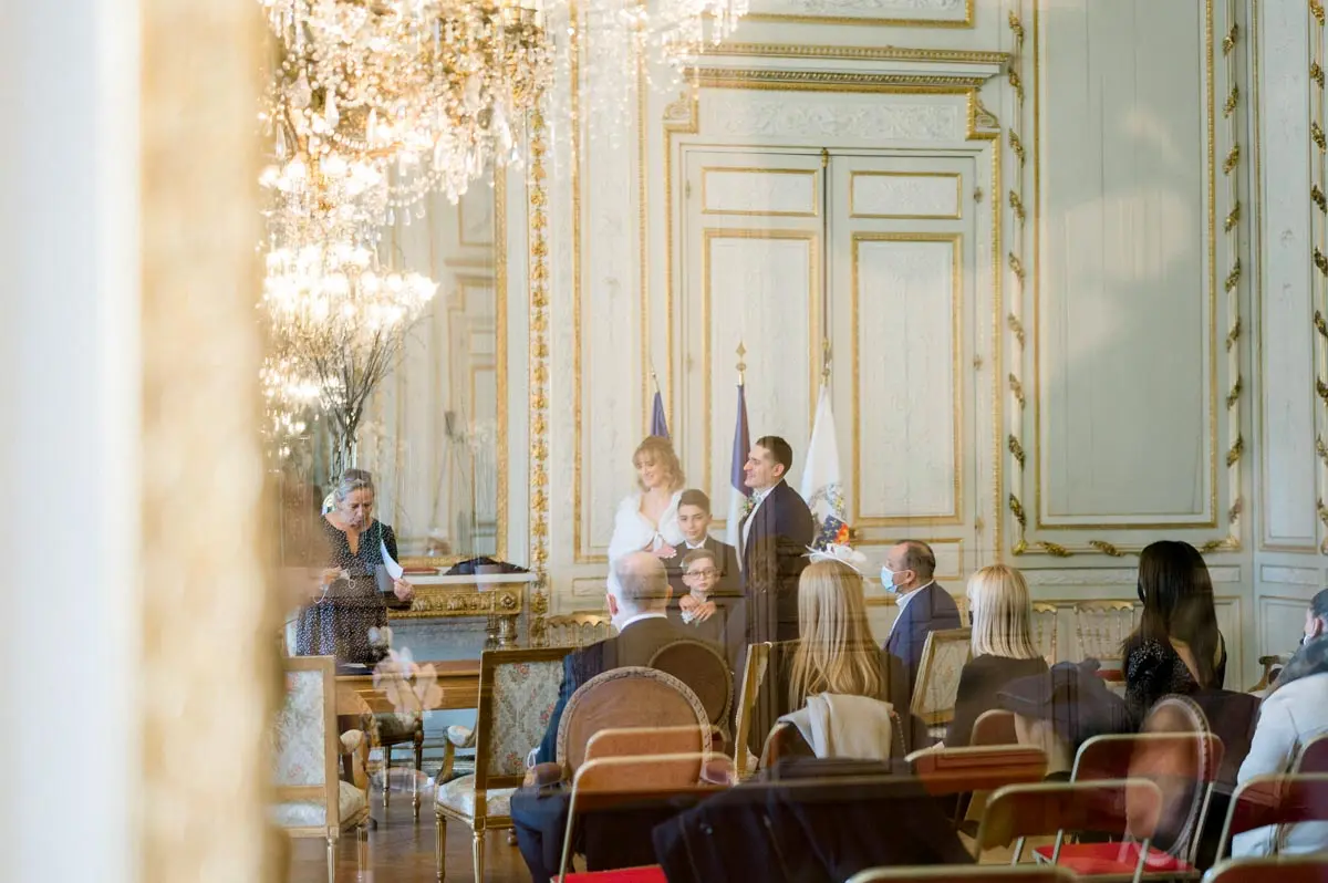The wedding hall of Bordeaux town hall during the civil ceremony